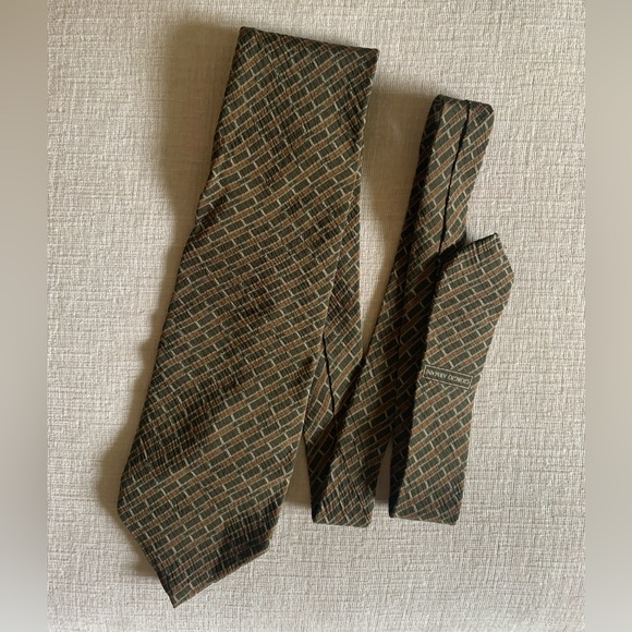 Giorgio Armani // Cravatte Silk Tie, Olive (flaw) - Picture 1 of 7